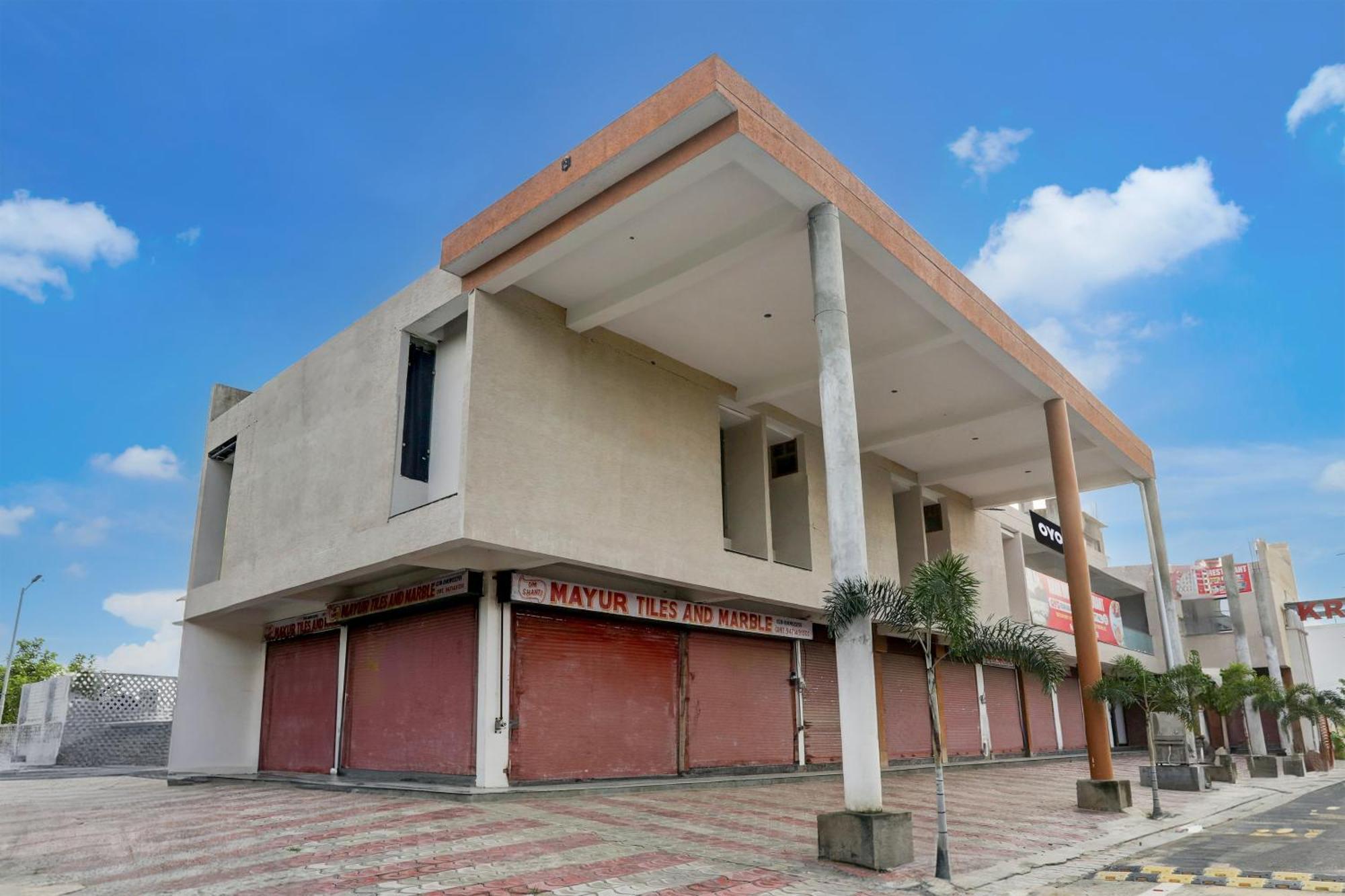 Hotel O Rana Hotel & Restaurant Meerut Bagian luar foto